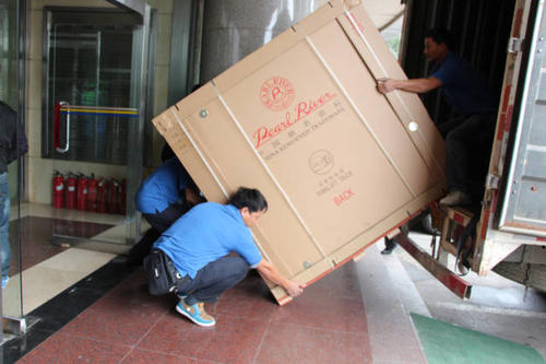 灵山钢琴贵重工艺品无忧运